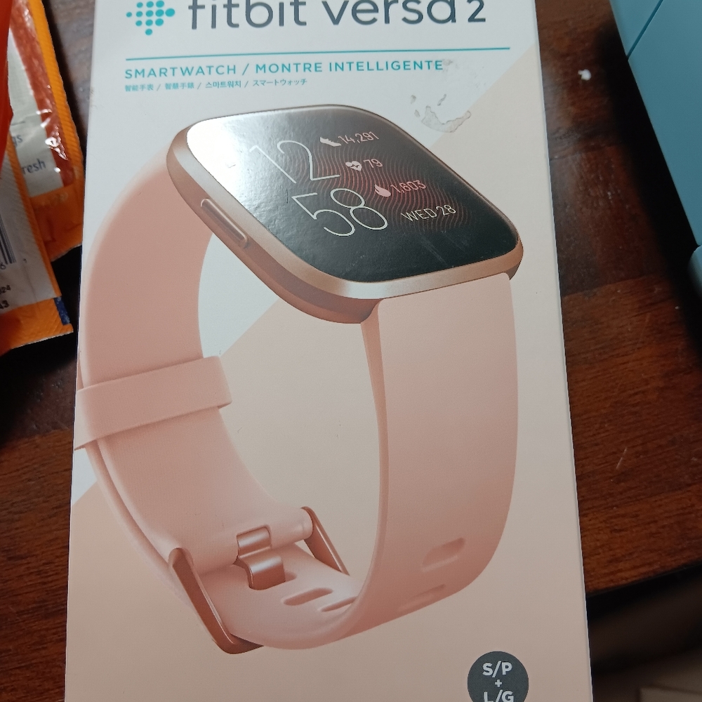 Fitbit versa 2